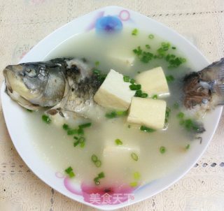鲫鱼豆腐汤的做法步骤：6
