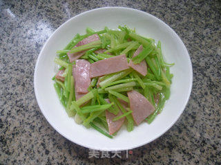 火腿片炒芹菜的做法步骤：10