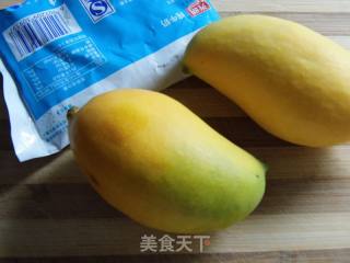 芒果牛奶冰棍的做法步骤：2