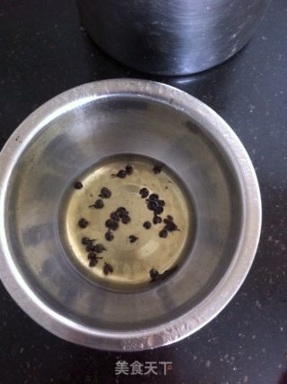 炝拌黄瓜条的做法步骤：6