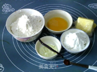 奶牛饼干的做法步骤：1
