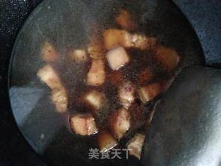 经典加创意的家常菜简便烧——土豆红烧肉的做法步骤：8