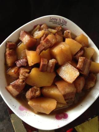 经典加创意的家常菜简便烧——土豆红烧肉的做法步骤：10