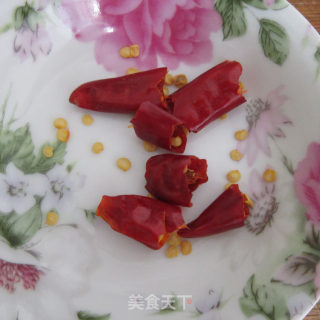 酸辣土豆丝的做法步骤：2