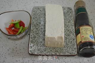 家常煎豆腐的做法步骤：1