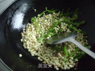 青椒玉米粒的做法步骤：3