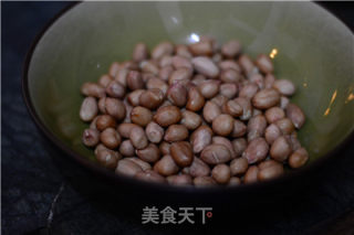 【花生猪蹄汤】的做法步骤：3