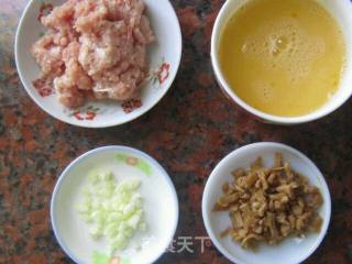 【猪肉菜脯】煎蛋饼的做法步骤：1