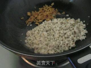 【猪肉菜脯】煎蛋饼的做法步骤：3