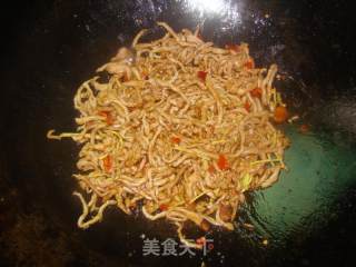 小炒肉的做法步骤：4