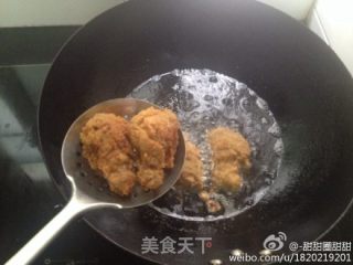 脆皮炸鸡的做法步骤：5