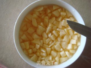 全麦苹果馅面包（面包机版）的做法步骤：1