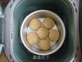 全麦苹果馅面包（面包机版）的做法步骤：25