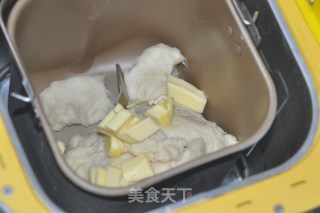 酸奶土司的做法步骤：2