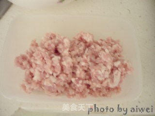 猪肉茴香饺子的做法步骤：1