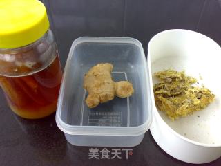 菊花姜蜜茶的做法步骤：1