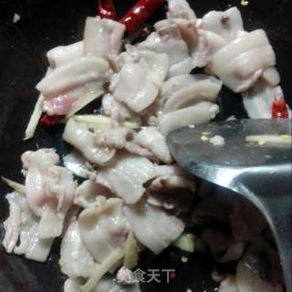 回锅肉姊妹---盐煎肉的做法步骤：3