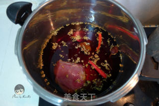 【简易五香酱牛肉】的做法步骤：2