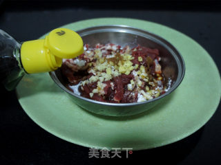 秋葵炒牛肉的做法步骤：4