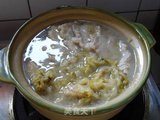 东北酸菜汆白肉的做法步骤：7