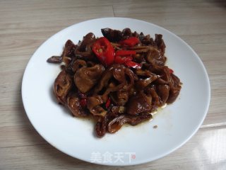 洋葱爆炒大肠的做法步骤：10