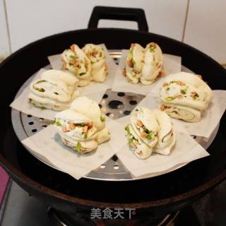 我们爱的中式面食-----葱香花卷的做法步骤：10