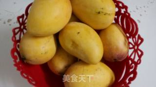 芒果蛋糕的做法步骤：1