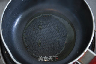 红糖鸡蛋摊饼的做法步骤：3