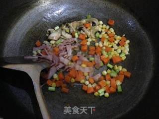 【培根芝士焗饭】-----经典浓香美味的做法步骤：3