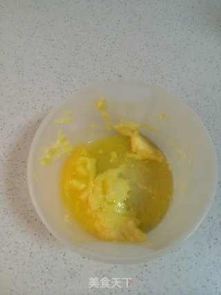 蔓越莓英式司康饼的做法步骤：2