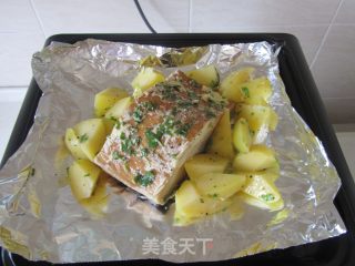 香烤土豆鲟鱼的做法步骤：6
