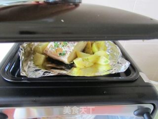香烤土豆鲟鱼的做法步骤：7
