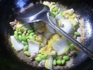 肉末毛豆炒娃娃菜的做法步骤：10