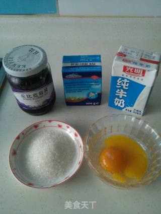 蓝莓果酱冰淇淋的做法步骤：1