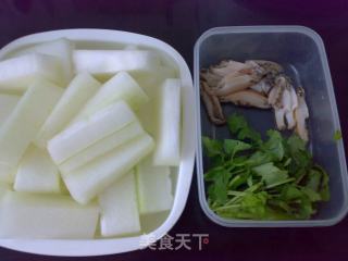 鲍片冬瓜汤的做法步骤：1