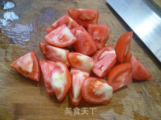 番茄炒娃娃菜的做法步骤：2