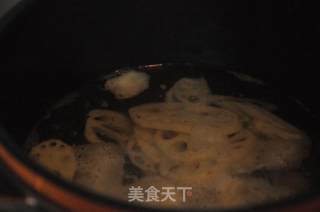 清凉爽口---凉拌藕的做法步骤：2