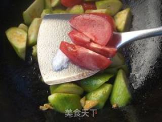 丝瓜炒荔枝的做法步骤：7