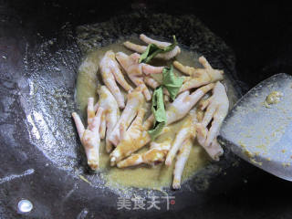泰式咖喱冬瓜鸡爪的做法步骤：2