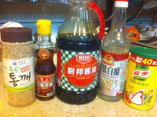 凉拌青瓜豆腐皮的做法步骤：4