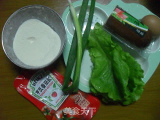 火腿鸡蛋饼的做法步骤：1