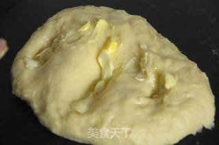 四味鲜香面包的做法步骤：6
