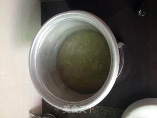 红豆椰汁西米露的做法步骤：2