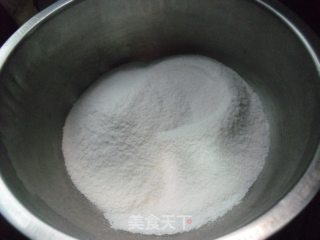 白糖米发糕的做法步骤：1