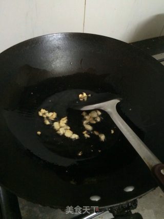 金不换炒薄壳的做法步骤：2