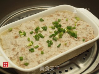 菜脯蒸肉饼：没有油烟的好滋味的做法步骤：11