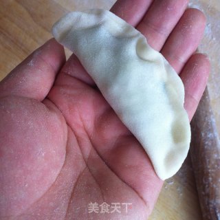三鲜锅贴的做法步骤：11