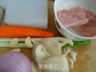 粉汤饺子的做法步骤：1