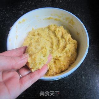 煎南瓜饼的做法步骤：4