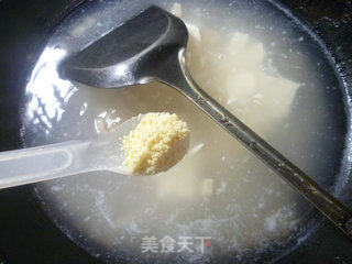 咸肉豆腐汤的做法步骤：7